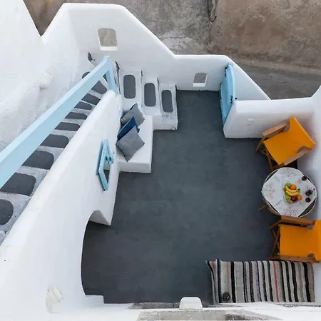 黑岩传统鲁姆斯公寓