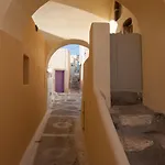 Black Rock Traditional Lejlighed Emporio (Santorini)