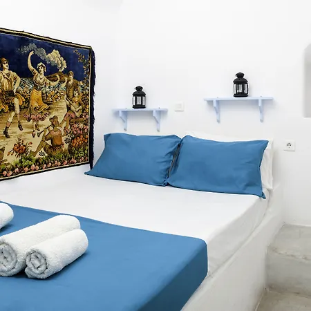 Black Rock Traditional Emporio (Santorini)